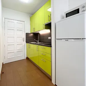 https://stuudiokorter-las-americases.in-canary-islands.com