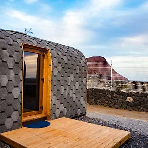 eco-wooden-houses-camping-montana-roja.in-canary-islands.com/